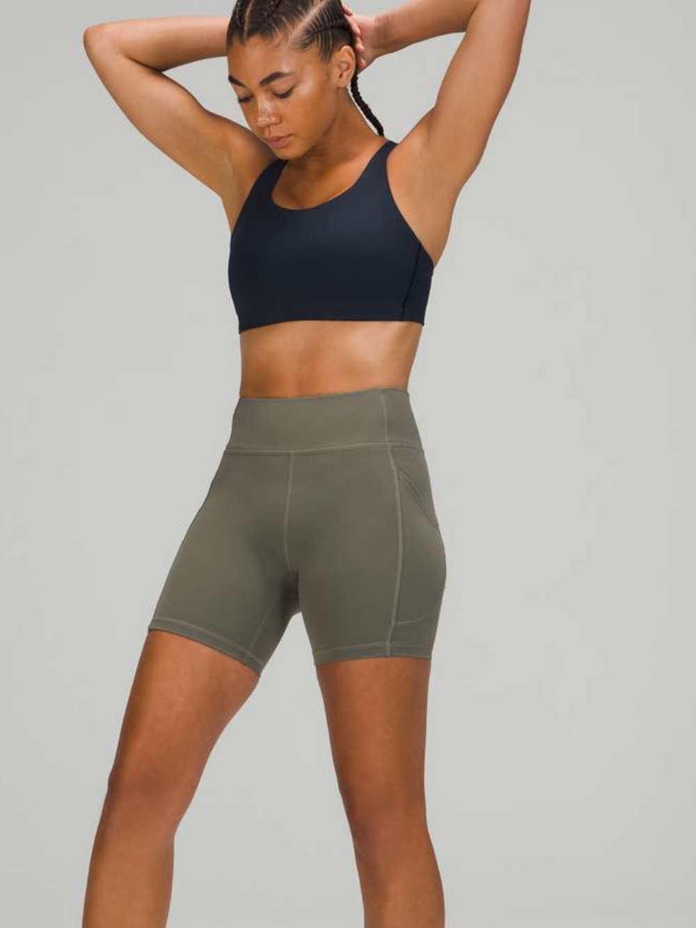 Lululemon NWOT High EnergySports Bra with adjustable straps and built in cups